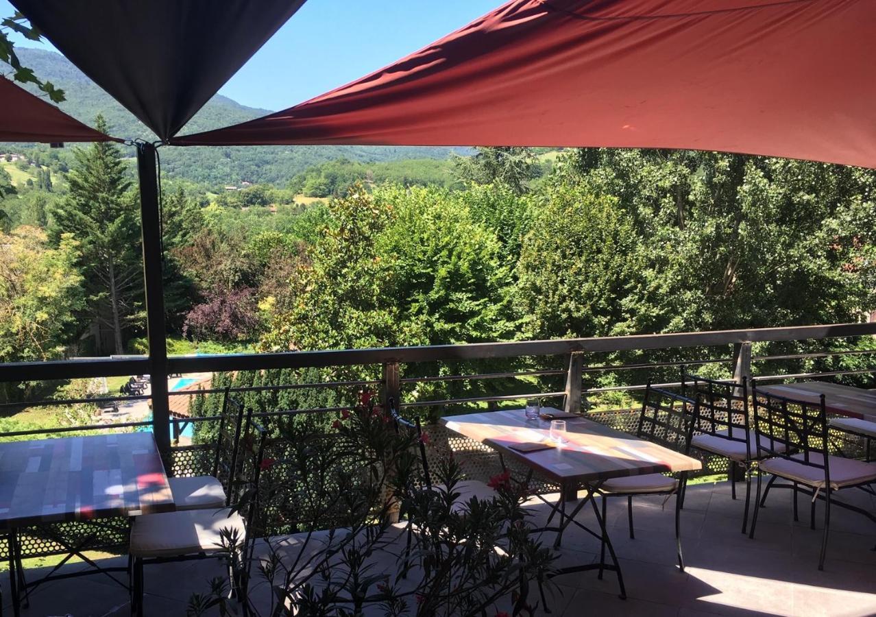 Logis Hotel Restaurant Le Castel Fleuri Saint-Jean-en-Royans Exterior photo
